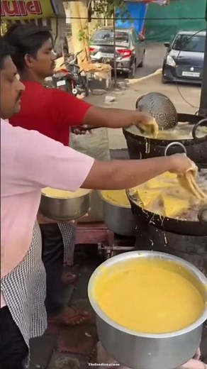 Authentic Mumbai Vada Pav Recipe | Make Street Food at Home!