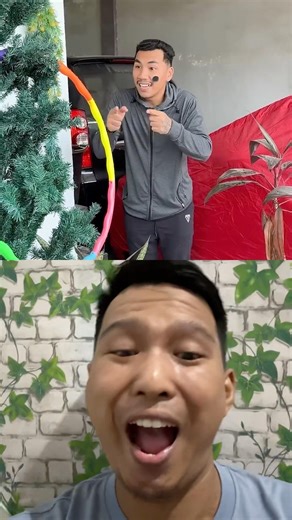 wah adik dapat hula hoop