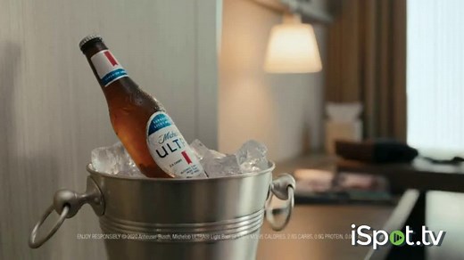 Michelob Ultra TV Spot, 'Bubble Room' Song by Ripple