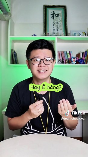 Lần đầu VAR thử đặt KFC trên Tiktok xem như thế nào??🤔🤔 #kfc #tiktokfood #tuancheckvar #ancungtiktok #reviewanngon