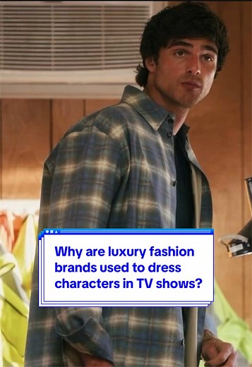 There’s a ton of decisions that go into how costume design comes together and the fashion world has always been apart of that. In many cases, costume designers are able to work with brands to borrow clothing to use onscreen. And being so honest, expecting such hard and fast realism from a show like Euphoria feels like losing chess to a dog NO SHADE. #euphoria #euphoriaseason3 #bottegaveneta #costumedesign
