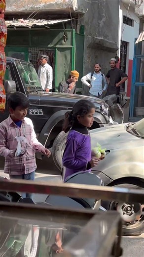 Cost cutting karna koi inse sekhe #mahindra #tharroxx5door #reality #youtubeshorts #shorts #short