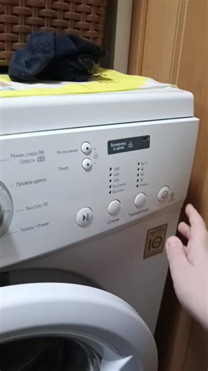 Russian Tiktoker (@russian.gubernator)’s videos with оригинальный звук - Russian Tiktoker