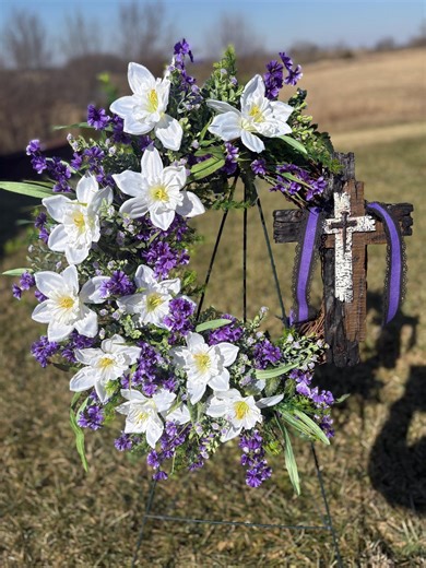 Spring/easter Wreath in Purple and White - Etsy