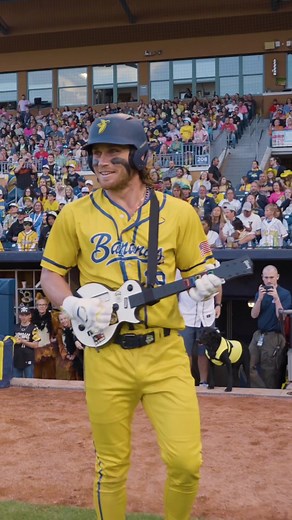 Dan Oberst Shreds Through the Fire and Flames on Expert Guitar Hero at Savannah Bananas Game