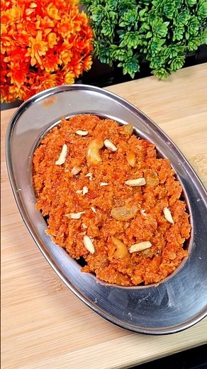 How to make Carrot Halwa #carrotrecipe #carrot #gajar #halwa #gajarhalwa #carrothalwa #shorts#food
