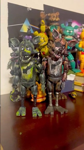 Let’s make (Green) Phantom foxy from FNaF Help Wanted a Custom Funko Figure!