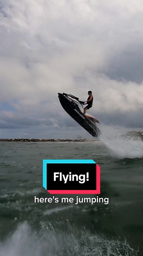 Jet Ski Fail on Straddie Australia - Almost Lost the Ski!