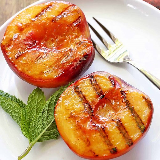 Grilled Peaches Recipe (No Added Sugar) - Healthy Recipes Blog