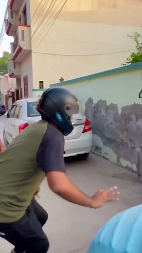 Fear of Burning Crackers 😂 ( Bijli Bomb 💣 ) #dushyantkukreja #shorts