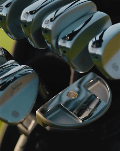 Stix and the Jack Nicklaus™ brand bring you sleek, high-performance clubs with zero headaches. Shop three distinctive Stix x Nicklaus™ complete sets, the Nicklaus™ Compete Iron Set, and more. | Jack Nicklaus