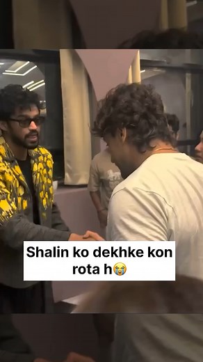 53K views · 117 reactions | What is happening?嵐 | Bollywood Bubble - Videos | Facebook