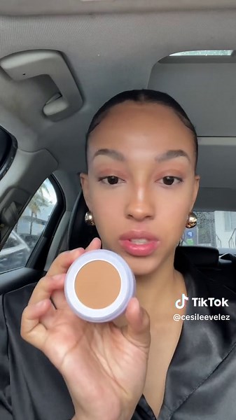 Stacked makup? GAME CHANGER. Use 🔗 in bio to create your own customizable @Subtl Beauty Stack #5minutemakeup #makeuphacks #subtlstack