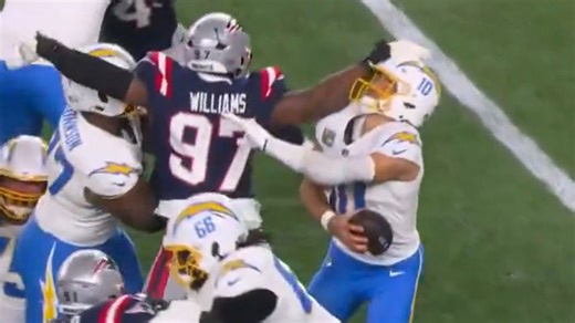 NFL fans in disbelief at 'blatant' roughing the passer call on Justin Herbert