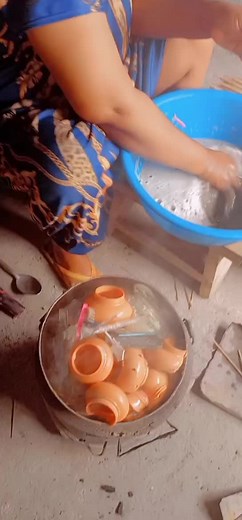 Dyeing Plastic Containers: Step-by-Step Guide