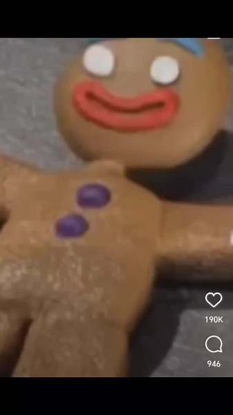 Gingerbread Man Shrek Meme: Glaze Me Funny Moments