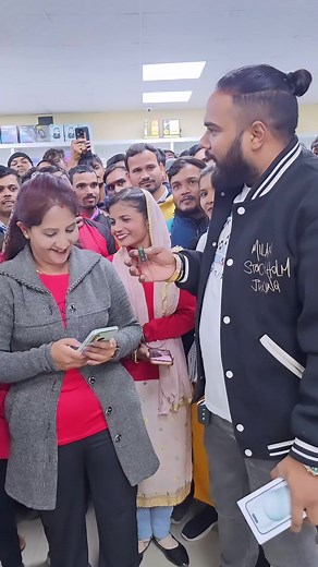 JJ# communication #shop Delhi Rohini #sector 7 #YouTube program Facebook# today# delivery# follow and like# Karen #comment #aur share #kare #programlike #communication #Aur #Youtube | Maniah Jain