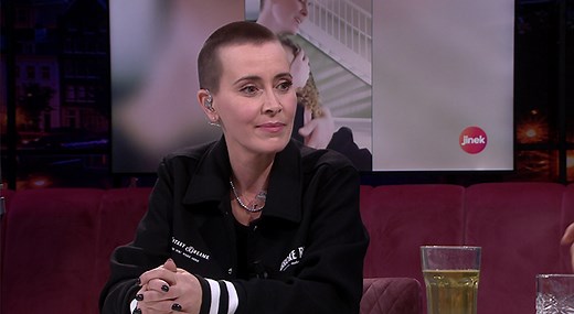 Anouk onthult waarom ze gemillimeterd haar heeft