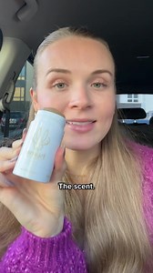 Science-based, supernatural deodorant that actually works. Heads will turn, hearts will follow as an intoxicating wake of Vanilla Daze is left behind. Gourmand vanilla in a complex blend of airy crème, caffè latte, and notes of sheer sandalwood and black pepper. | Hume Supernatural