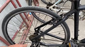 15 reactions | “Xe đạp lách cách tôi vẫn chưa quen” Tại sao phải quen...