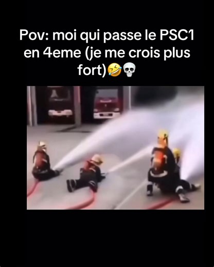 🤣🤣🤣💀💀💀💀 ça fait que 10 minutes de cours il reste encore sept heures 🤣🤣🤣##pompier##psc1##fyp##pourtoiii##realcreator