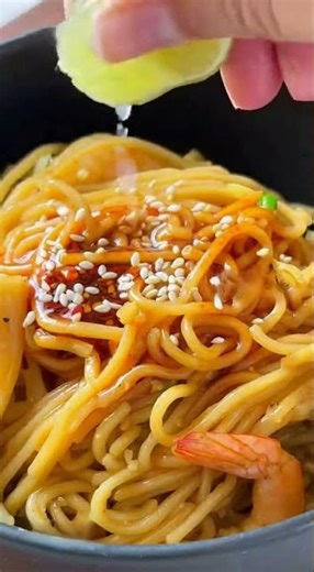 Shrimp Chow Mein