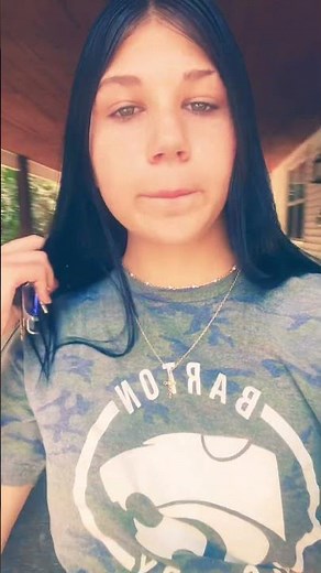 I’m cryin on my mamas floor☁️🖤 #lyrics