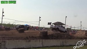 These folks are CRAZY! Redneck Jeep Racing --> https://goo.gl/x4pa0p | Mega Mud Trucks