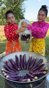 185K views · 1.4K reactions | How to crispy fish with fresh vegetable recipe | Primitive Art | Facebook