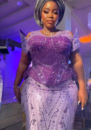 How to Style a Corset for a 39-Inch Waist