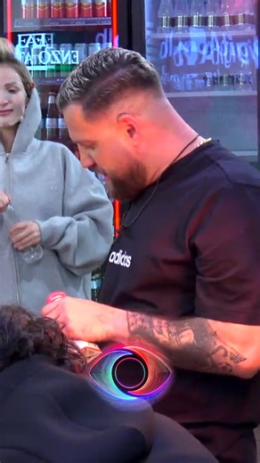 Big Brother Alb VIP Edition on Instagram: "“Kush e fiton BBV5 dhe pse?”/ Luizi e pyet, ja si përgjigjet Selin @selinbollatii @artankola_official"