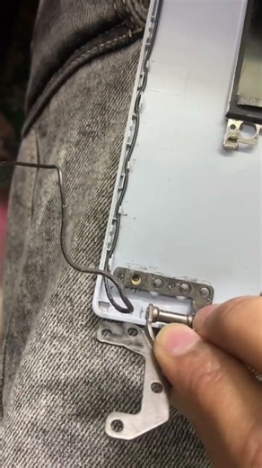 Laptop hinge repair all model #laptop #laptop #laptopacer #laptopparts #applecomputers ￼
