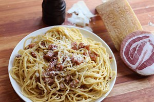 Les vrais spaghetti carbonara • La petite bette