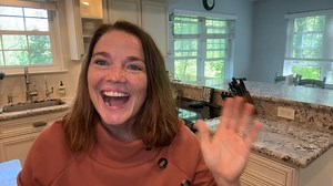 It's cookout season! Skip the drive-thru and learn how to make the perfect burger on tonight's Pampered Chef Live, at 7p.m. CT. Katie will share her tips on making the best burgers and frozen treats that the whole family will love. 🍔🍨 Plus, you won't want to miss exciting offers and giveaways! Reach out to your consultant to register, or click here: https://bit.ly/3FhfxZV | Pampered Chef