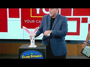 Meet Comedian and Magician Glenn Strange