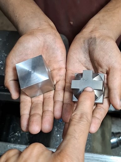 Metal Lathe Turning Techniques in Mechanical Engineering