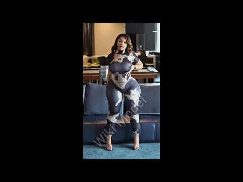 Meet Zakeya Amber | The Stunning Plus Size Model Inspiring Confidence