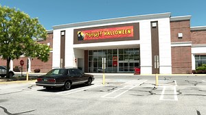 Spirit Halloween prepares to open in Dauphin County