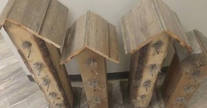 DIY Rustic Pallet Bird Houses