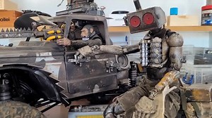 Here's Danny's robot working on Ape's CRX rig!!..😂😂😎 | Hobbytech Rc