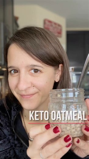🥣 Missing oatmeal on keto? This creamy, grain-free Keto Oatmeal hits the spot — cozy, filling, and ready in minutes! 😍 Perfect for busy mornings or meal prep. 👉 Get the recipe: https://www.simplefunketo.com/blog/ketooatmeal 💬 What toppings are you adding? #KetoBreakfast #KetoOatmeal #LowCarbLiving #SimpleFunKeto #GrainFree KetoRecipes | The Keto Dad