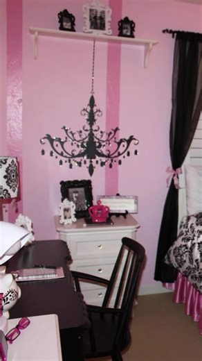 should i retry my chandelier decal? 🫣 #mcbling #mcblingroommakeover #mcblingdecor #y2k #2000s