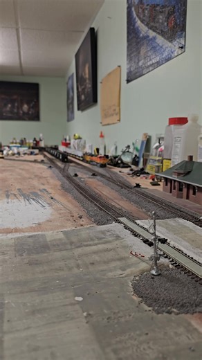 29K views · 856 reactions | High Speed train building #hoscale #modelrailroad #modeltrains #autoracktrain #cprail #canadianpacific #freighttrain #diesellocomotive #mountainrailroading #realisticscenery #layoutdesign #trainsoffacebook #railfan #railfanning #modernfreight #longtrain #scalemodel #railroadmodeling | Custom-Trains | Facebook