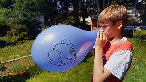 SAN 1020 Was passiert, wenn man einen Luftballon so lange aufpustetet, bis er platzt?