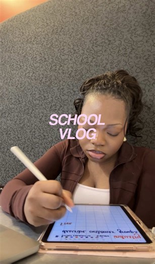 Back to School Vlogs: Starting the Semester Right