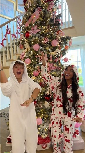 My kind of Christmas Song!! 🎶 #16kids #christmas #giftexchange #siblings #santa #bigfamily