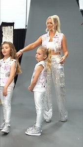 Look who's here for #WWEEvolution! 🤩 | WWE