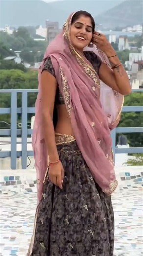 tu lal tamatar ye ganva ki chhori rajasthani song marwadi song#rajasthanisong #rajasthaniclture