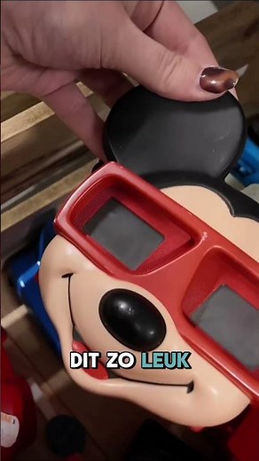 Do you remember this one? The iconic View-Master. A whole box full?!
