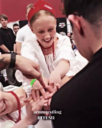 akimbo69 😈💪 vs girls ❤️💪 armwrestling edit